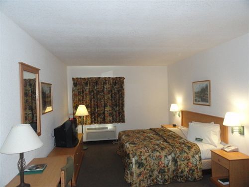 Booneslick Lodge - Jane Екстер'єр фото